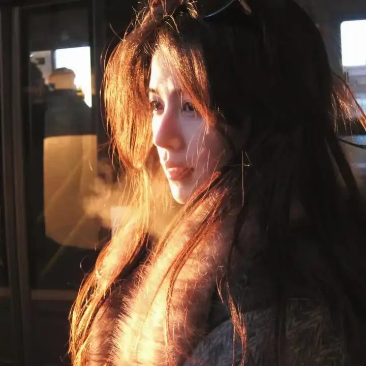 桃红女霸